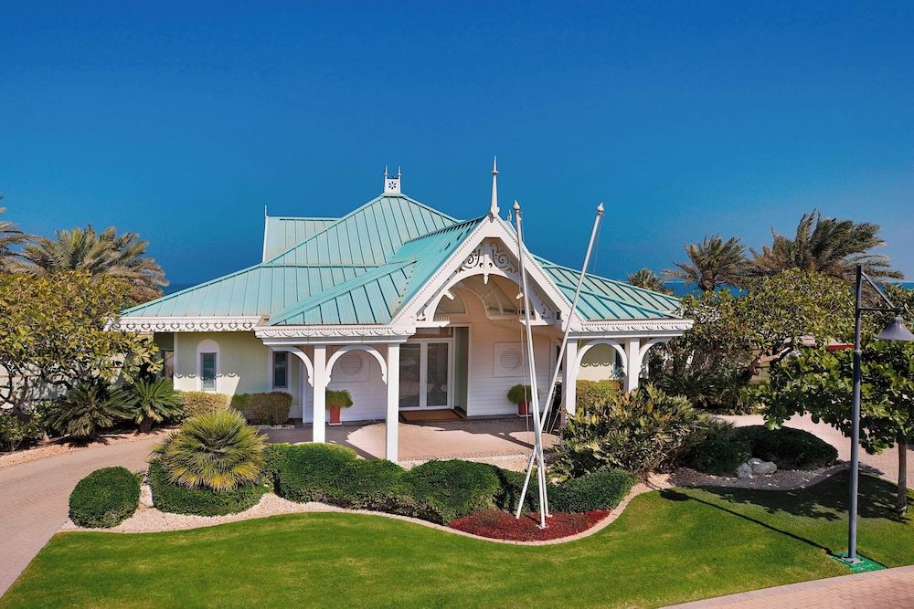 undefined The Ritz-Carlton, Bahrain 2