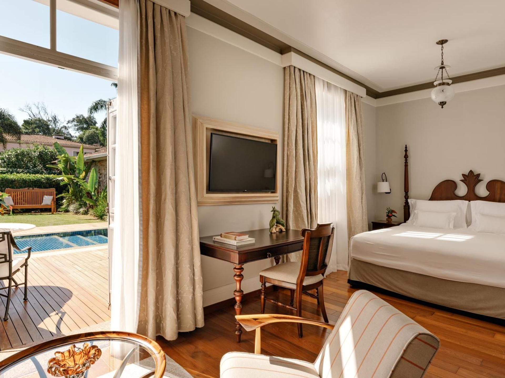 Junior Suite With Private Pool