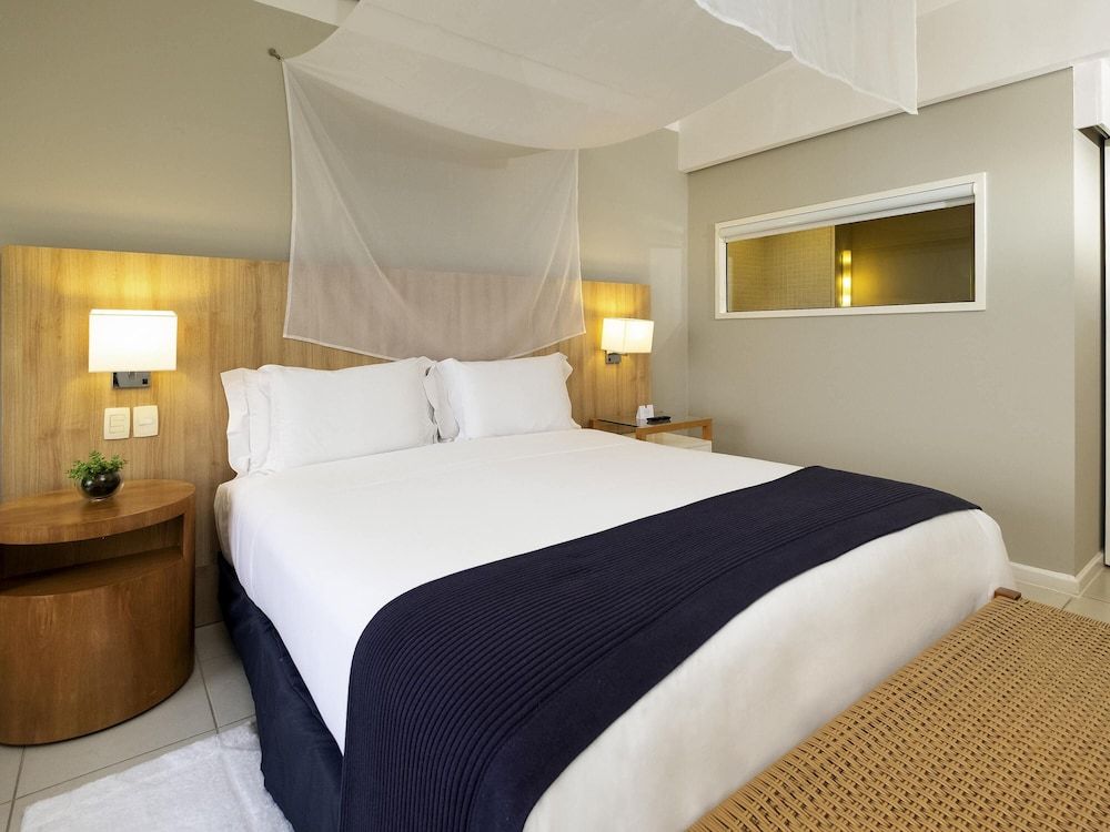 Deluxe Room, 1 Double Bed, Balcony (Seafront, central Wing, free Wifi)