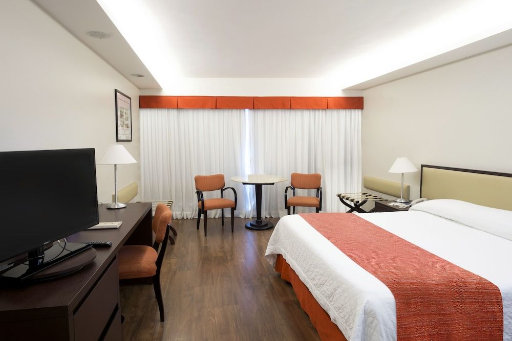 Rio Othon Palace Classic Room, Partial Ocean View 6