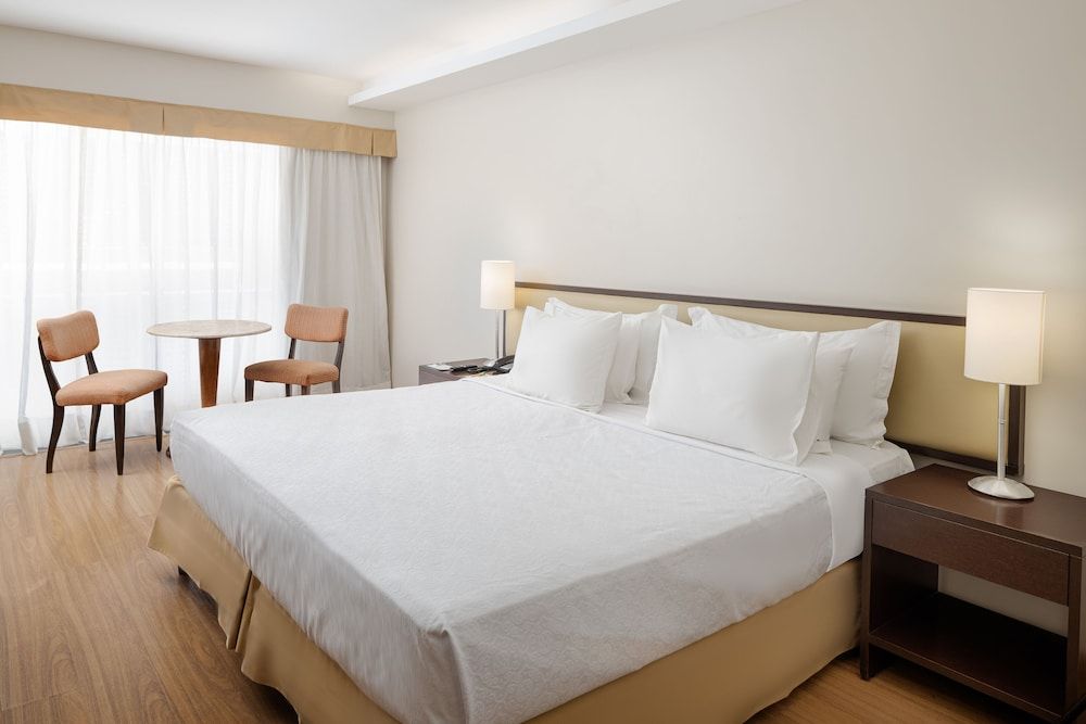 Rio Othon Palace Classic Room, Partial Ocean View 3