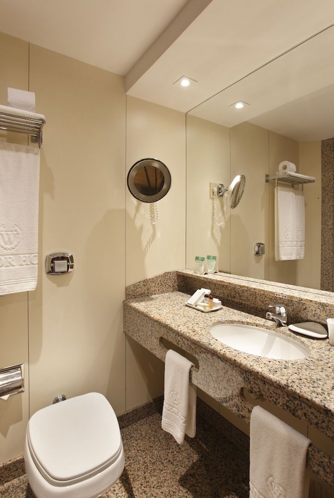 Windsor Excelsior Copacabana Standard com Cama Casal 5