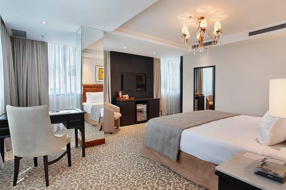 undefined Windsor Excelsior Copacabana
