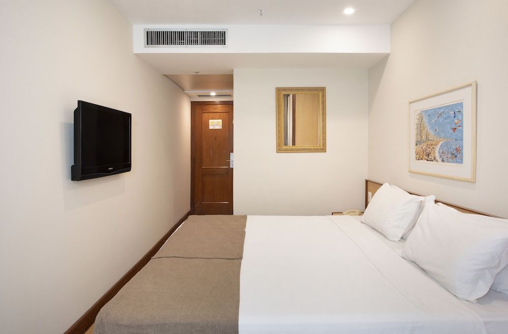 Standard com Cama Casal
