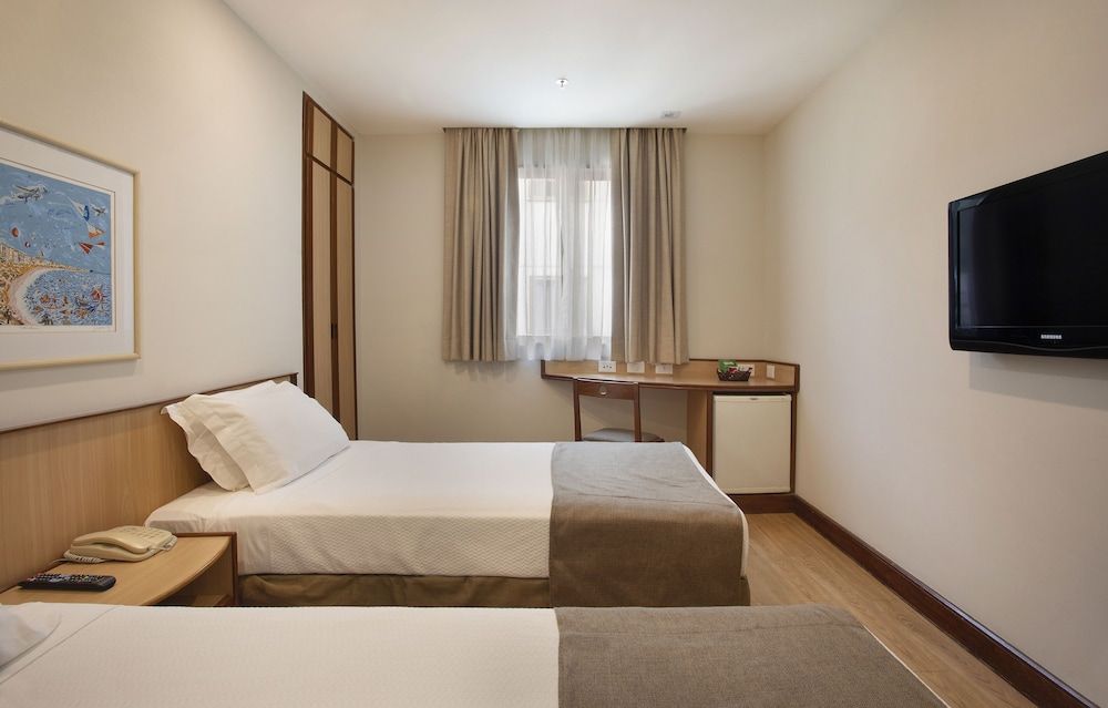 Windsor Plaza Copacabana Standard com 2 Camas de Solteiro 2