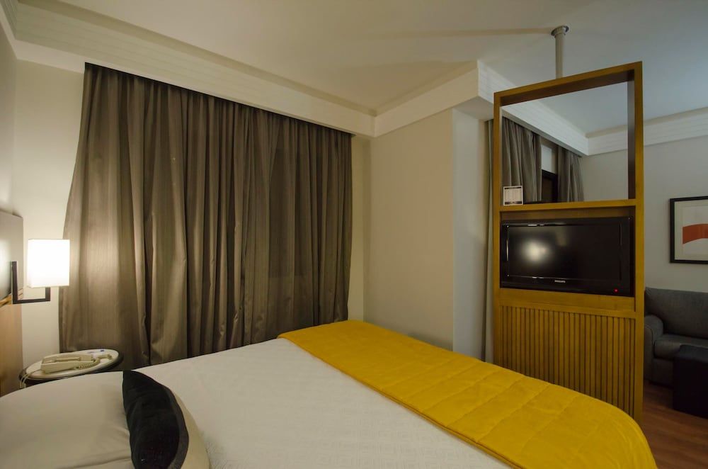 undefined Estanplaza International 9