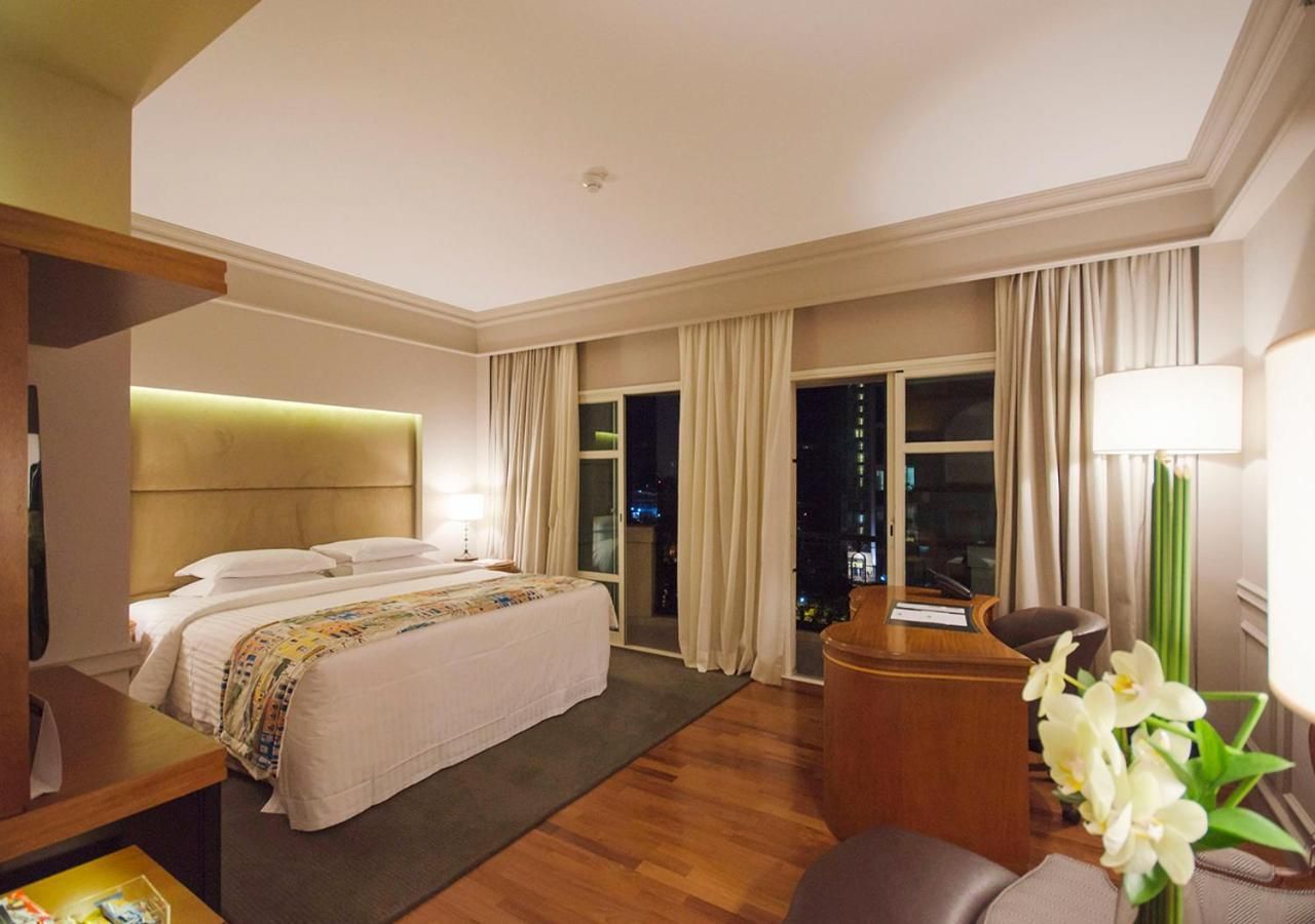 Queen Suite