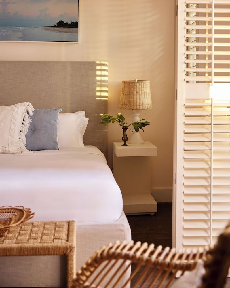 Coral Sands Inn & Cottages Sea Balcony Deluxe 2