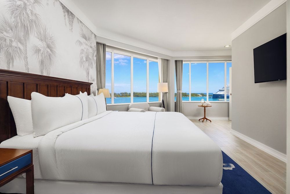 British Colonial - Nassau Premium Suite, Ocean View