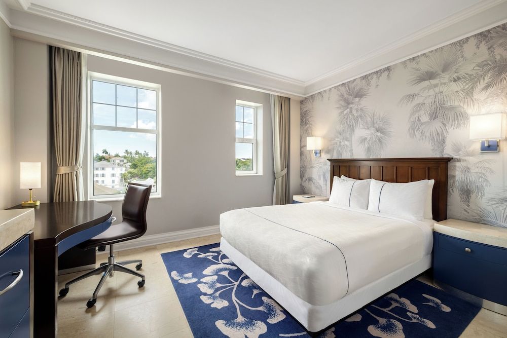 British Colonial - Nassau Suite, City View