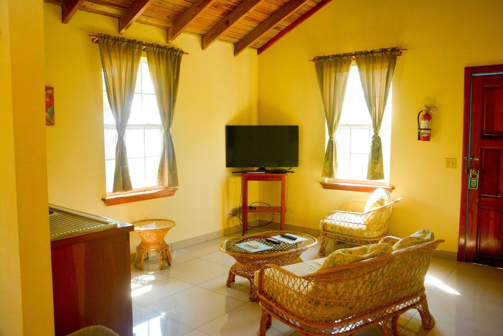 Royal Caribbean Resort Family Studio Suite, Sea View 13