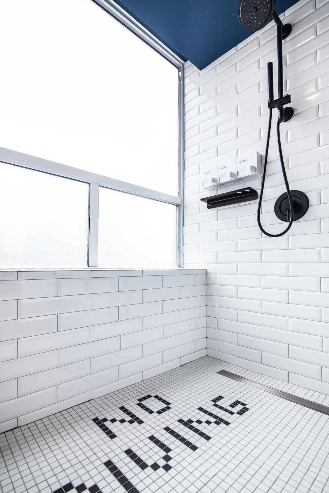 Superior 2 Queens, 185Sf, 17Sm, City View, Mars Hall Fridge