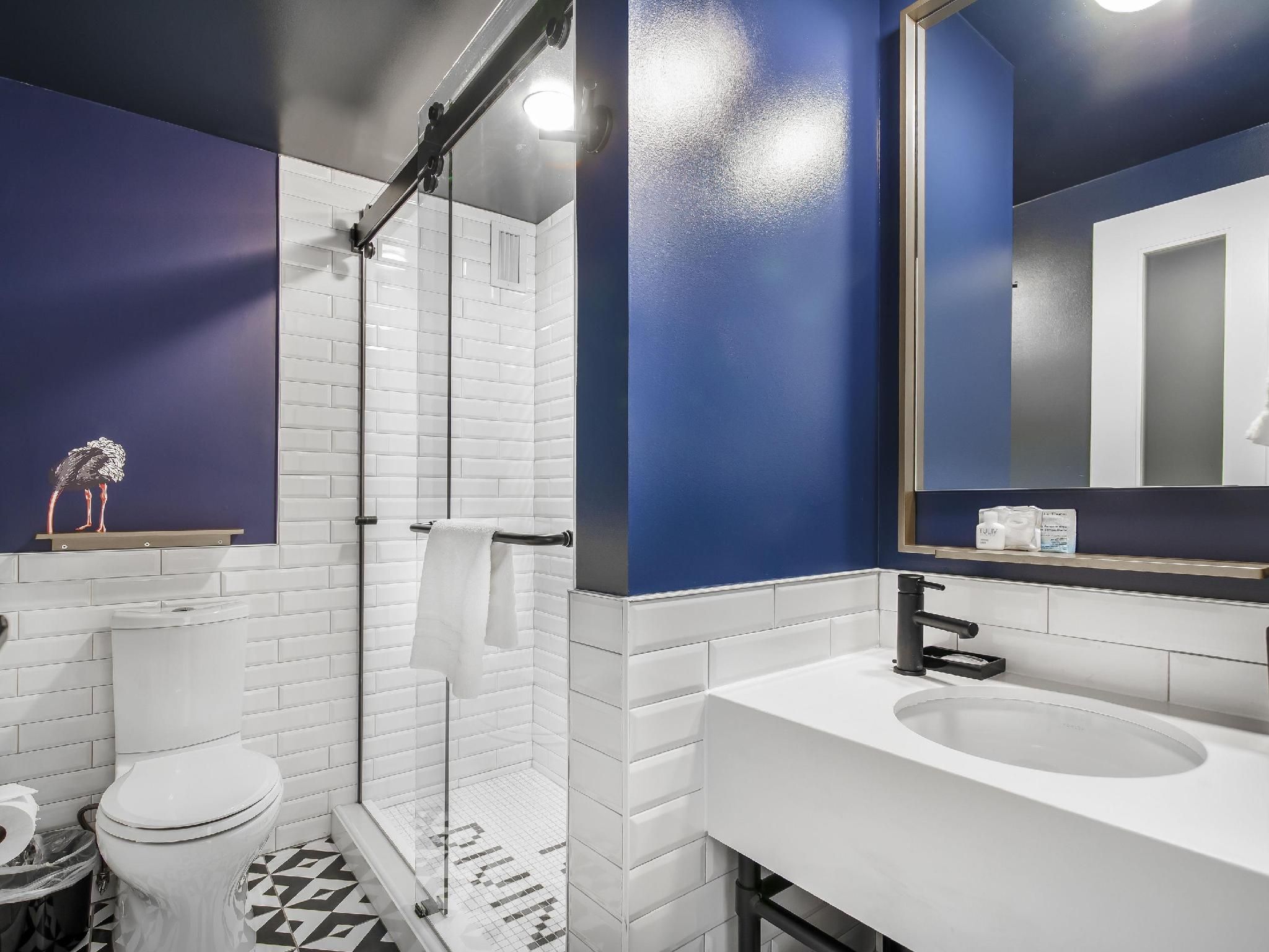 undefined Hotel Belmont Vancouver - MGallery Collection 8