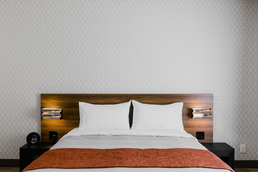 Hotel Le Littoral Signature Plus Room, 1 Queen Bed