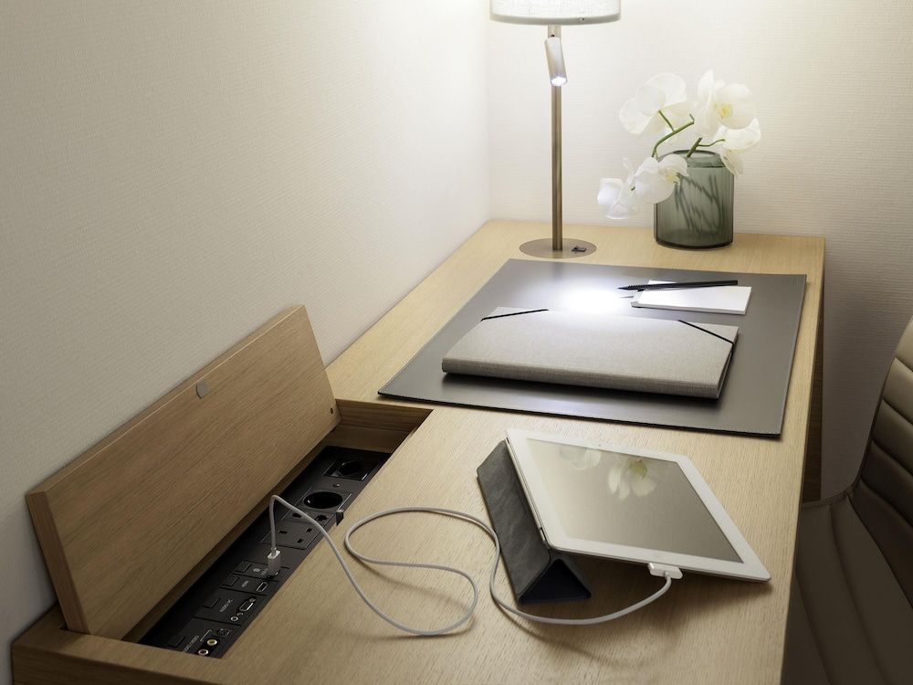 Pullman Basel Europe Classic Room 7