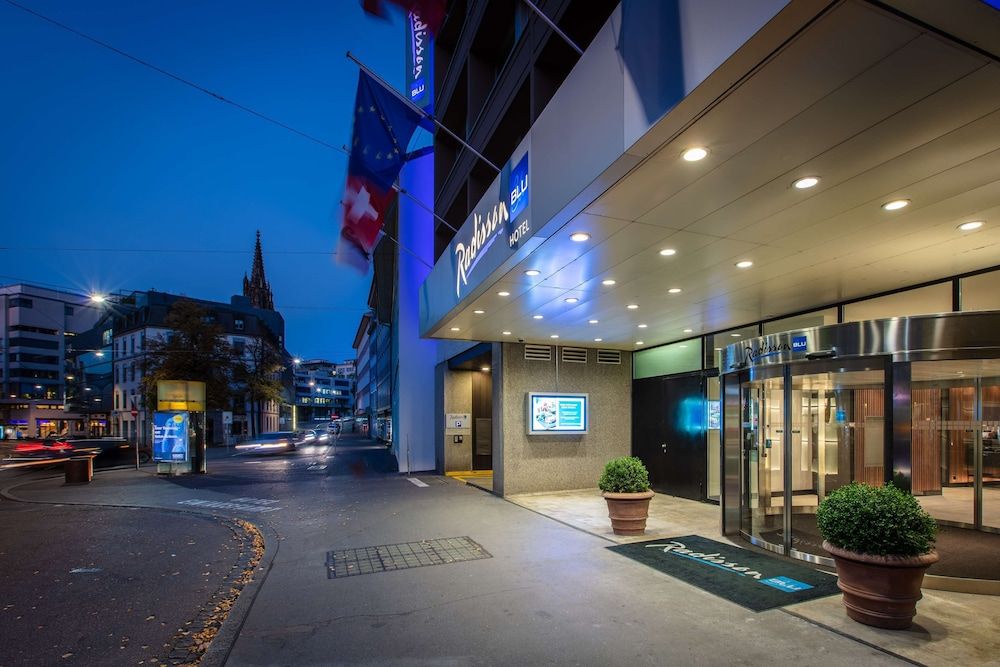 undefined Radisson Blu Hotel, Basel 4
