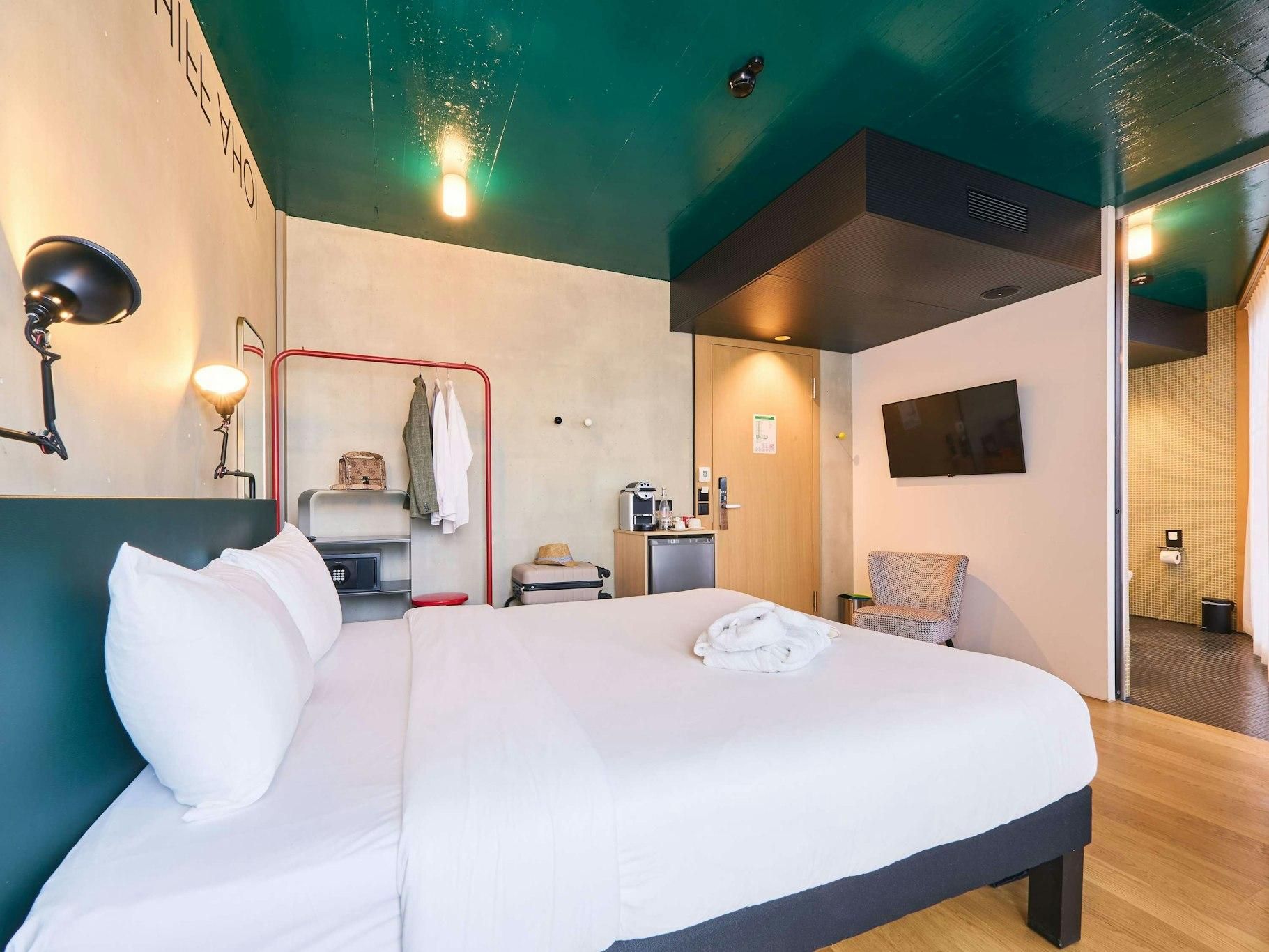 undefined ibis Styles Bern City 4