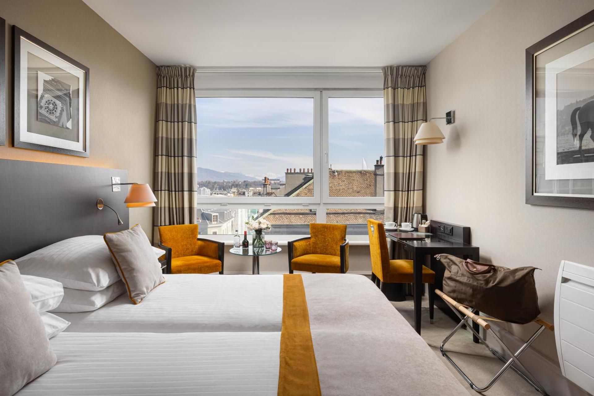 undefined Auteuil Manotel Hotel