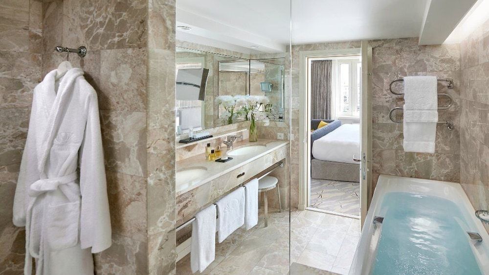 Mandarin Oriental, Geneva Deluxe Twin Room 3