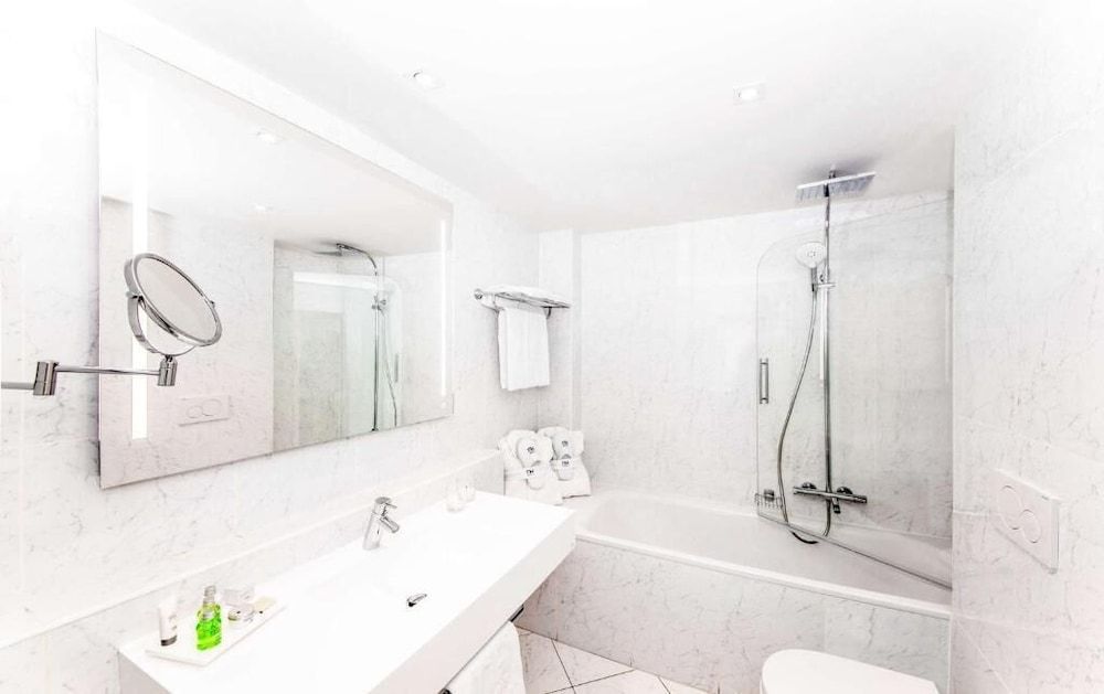 undefined Geneva by Fassbind 9