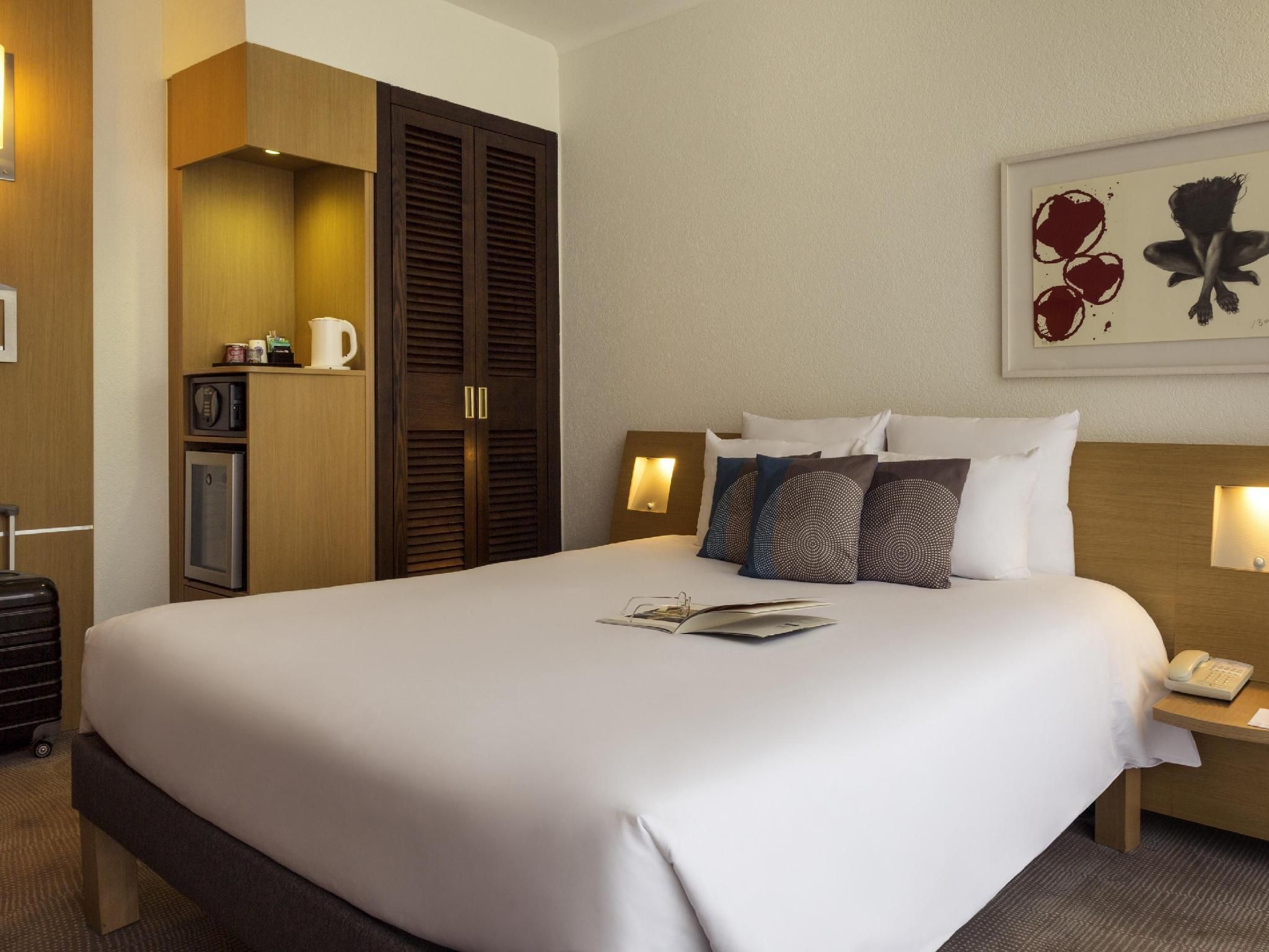 undefined Novotel Geneve Centre 2