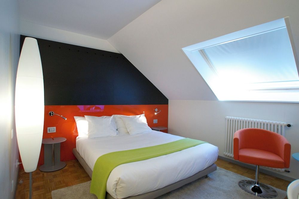 Design Hotel F6 Economy Double Room