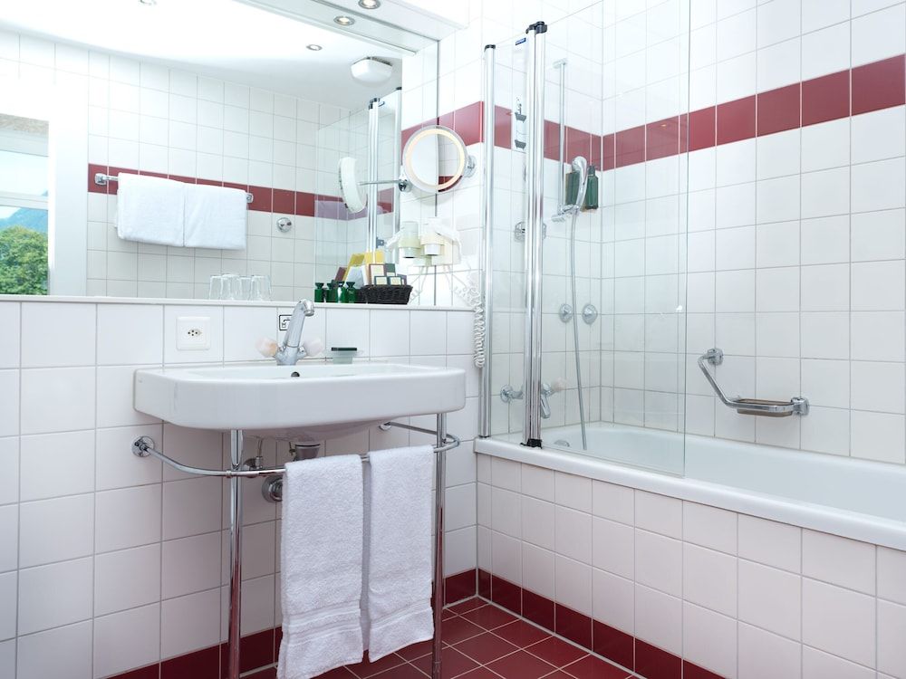 Grand Hotel Beau Rivage Interlaken Junior Suite 9