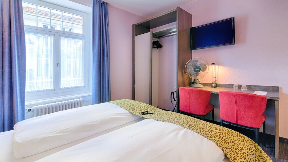 Hotel Drei Könige Economy Double Room, 2 Twin Beds, Non Smoking 2