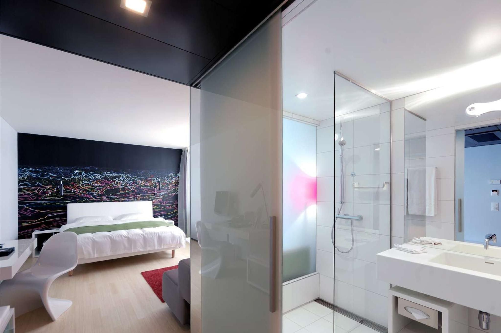 Radisson Blu Hotel, Lucerne Standard Guest Room 3