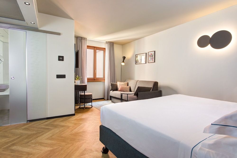 undefined LUGANODANTE Boutique & Lifestyle Hotel 2