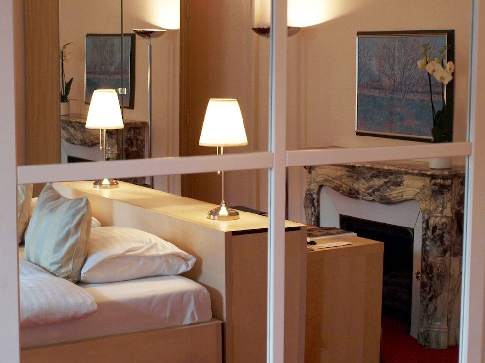 Villa Toscane Standard Double or Twin Room 8