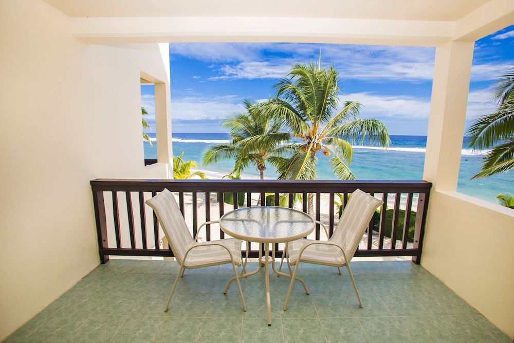 The Edgewater Resort & Spa Room, Beachfront 6