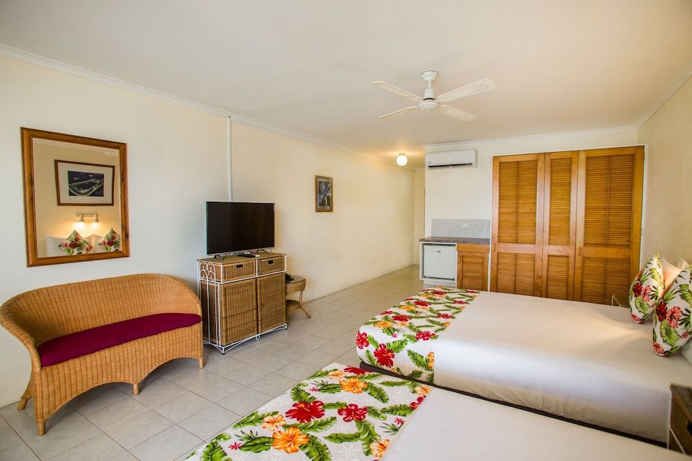 The Edgewater Resort & Spa Room, Beachfront 2