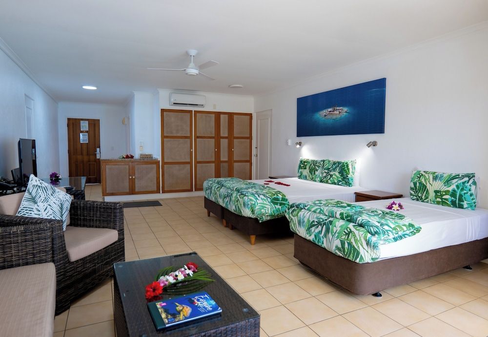 The Edgewater Resort & Spa Room, Beachfront 4