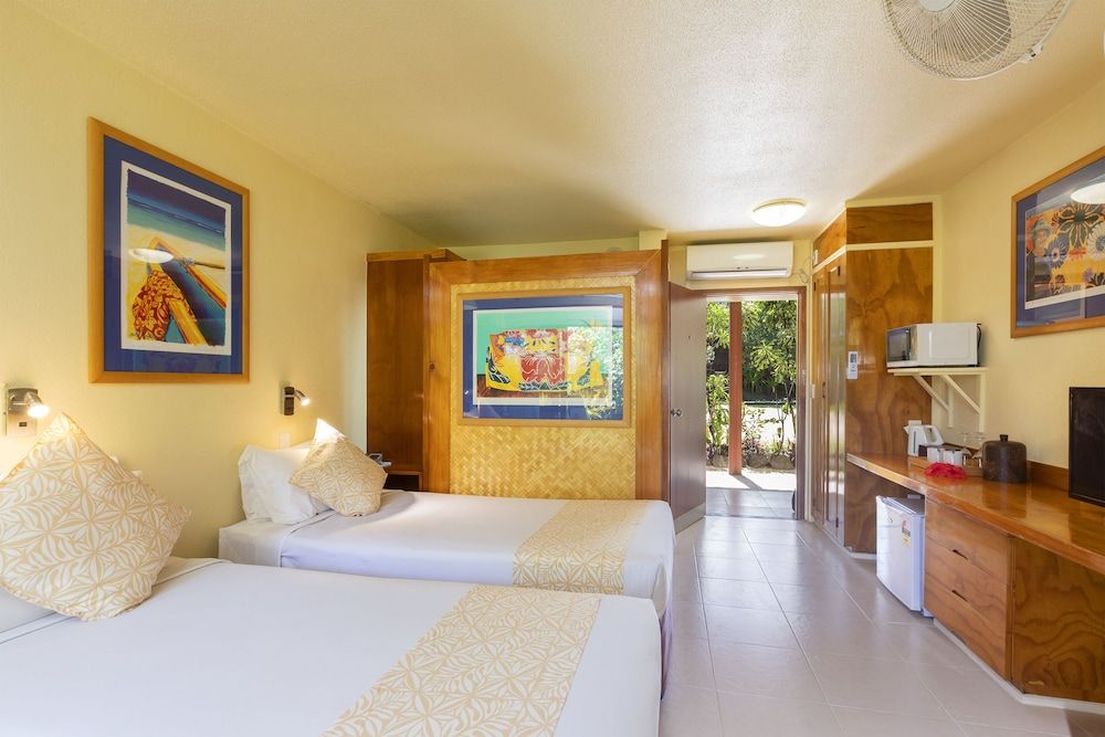 2-Bedroom Beachside Interconnecting Family Suite