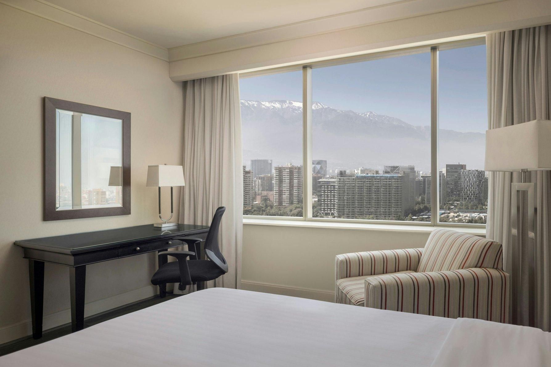 Executive lounge access, Guest room, 2 Double, City view