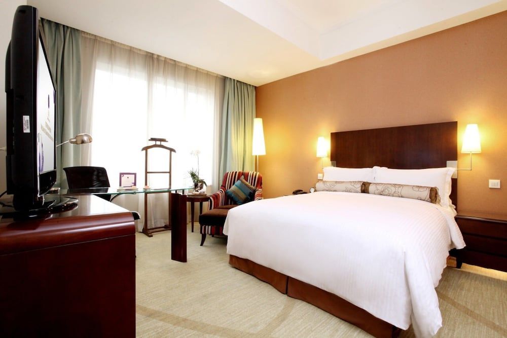 Grand Mercure Beijing Central Superior Room, 1 Queen Bed