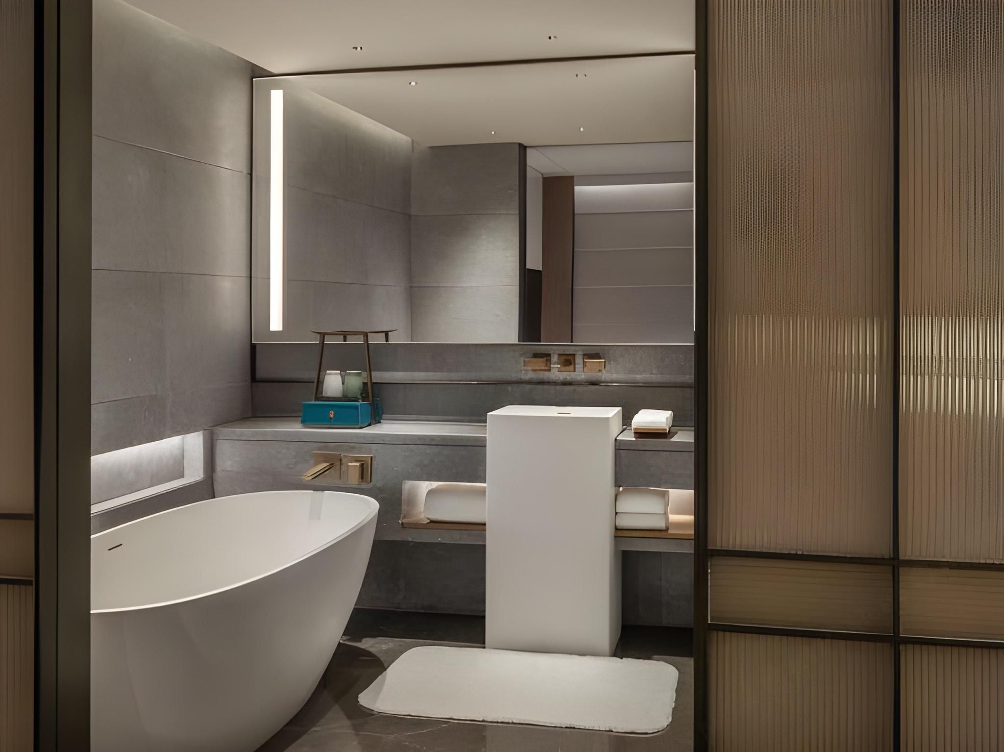 Executive King Suite