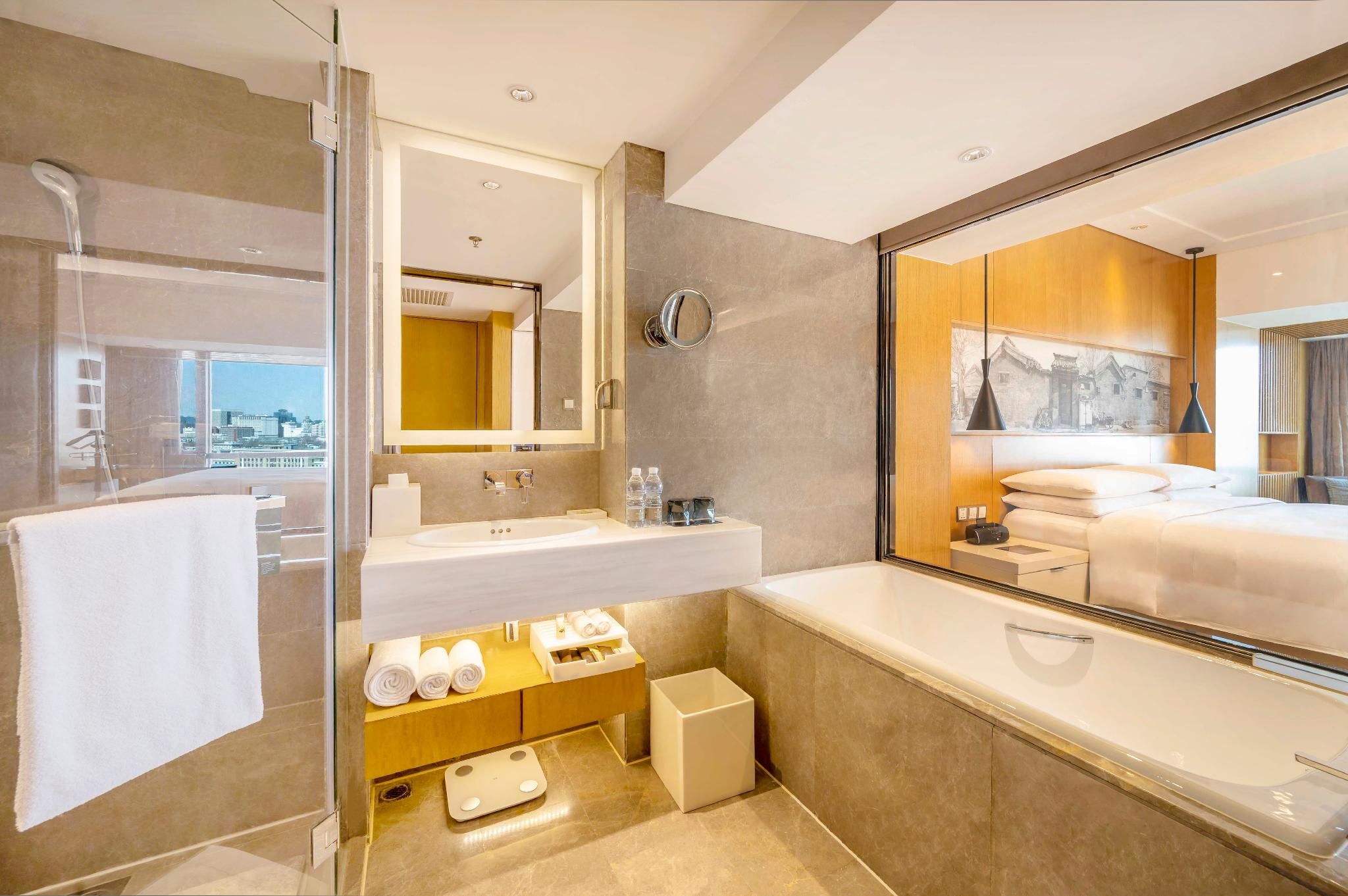 undefined Renaissance Beijing Wangfujing Hotel 10