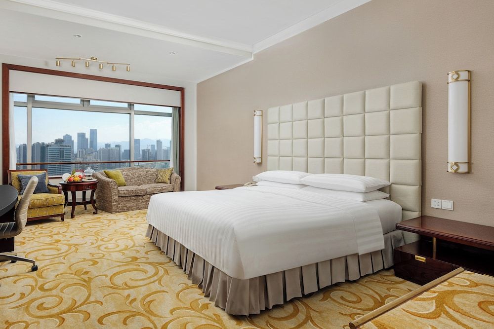 Deluxe Room, 1 King Bed (Skyline View)