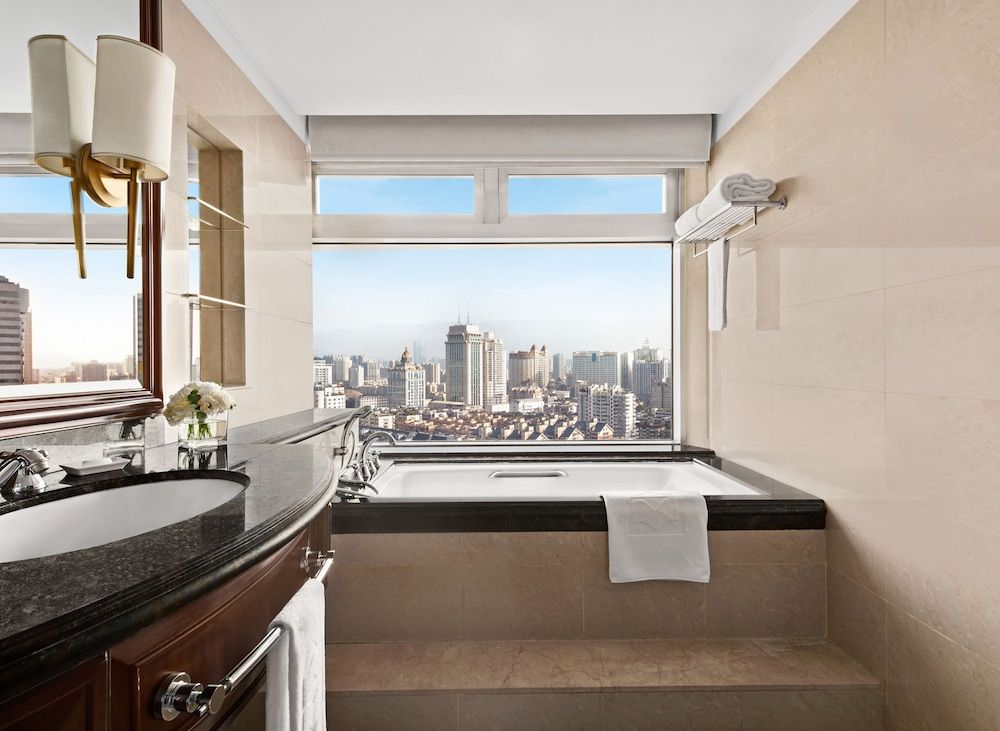 Horizon, Premier Room, 2 Twin Beds