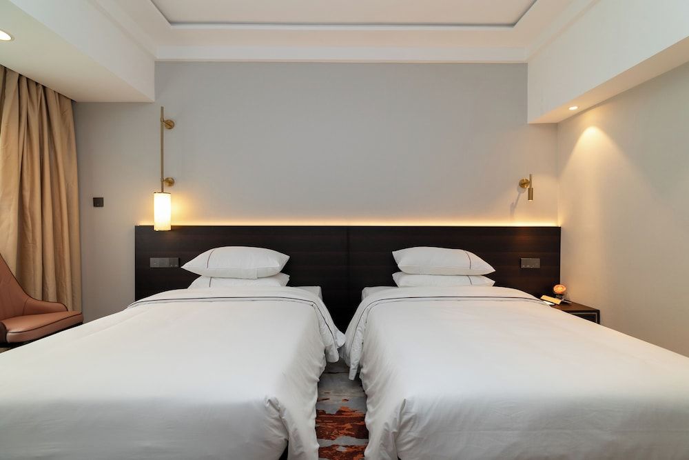 undefined Guangdong Victory Hotel - Free shuttle bus to exhibition center during Canton Fair 8