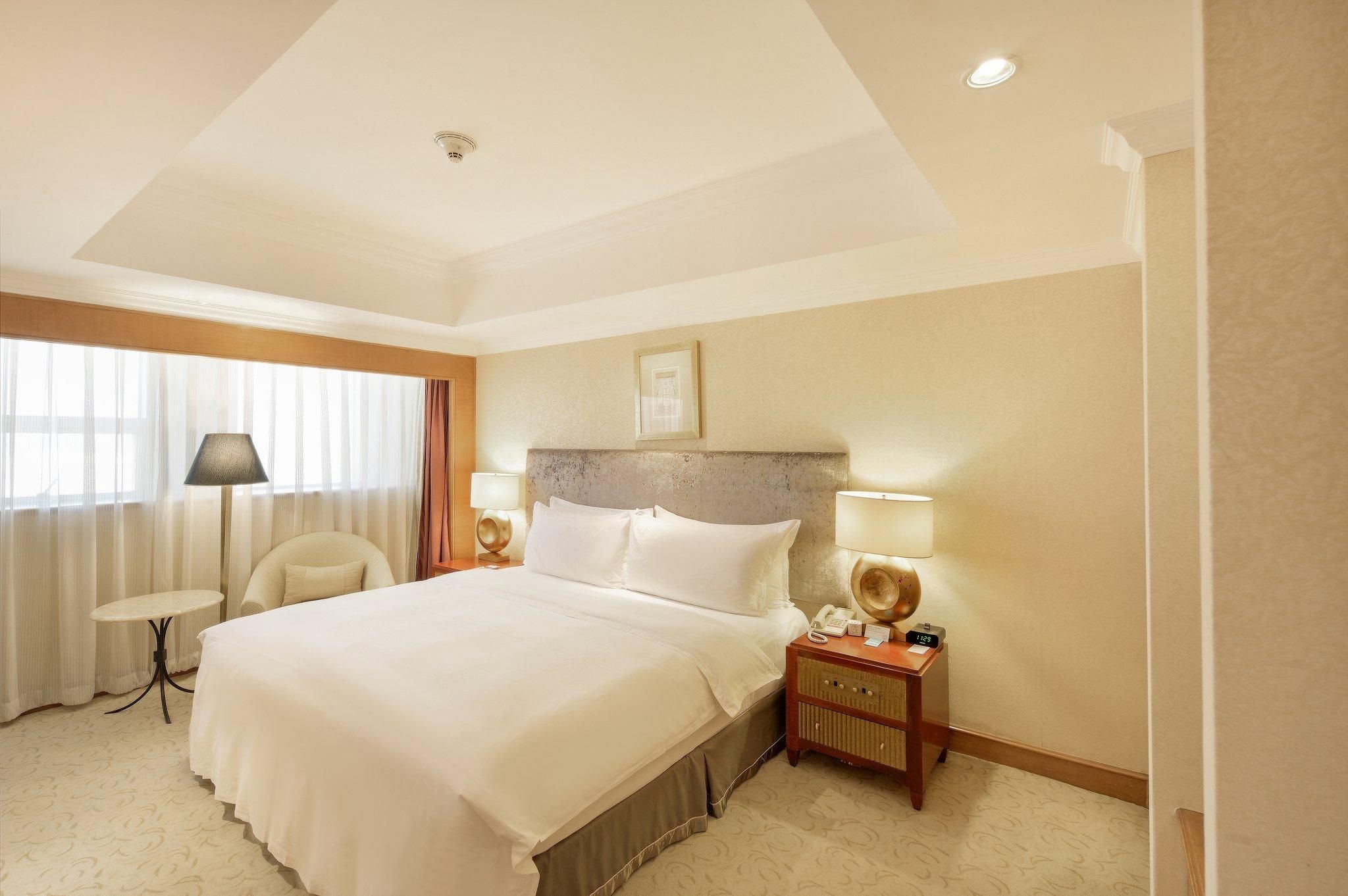 1 King Premium Club Floor