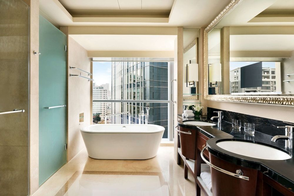 Valley Wing Executive Suite