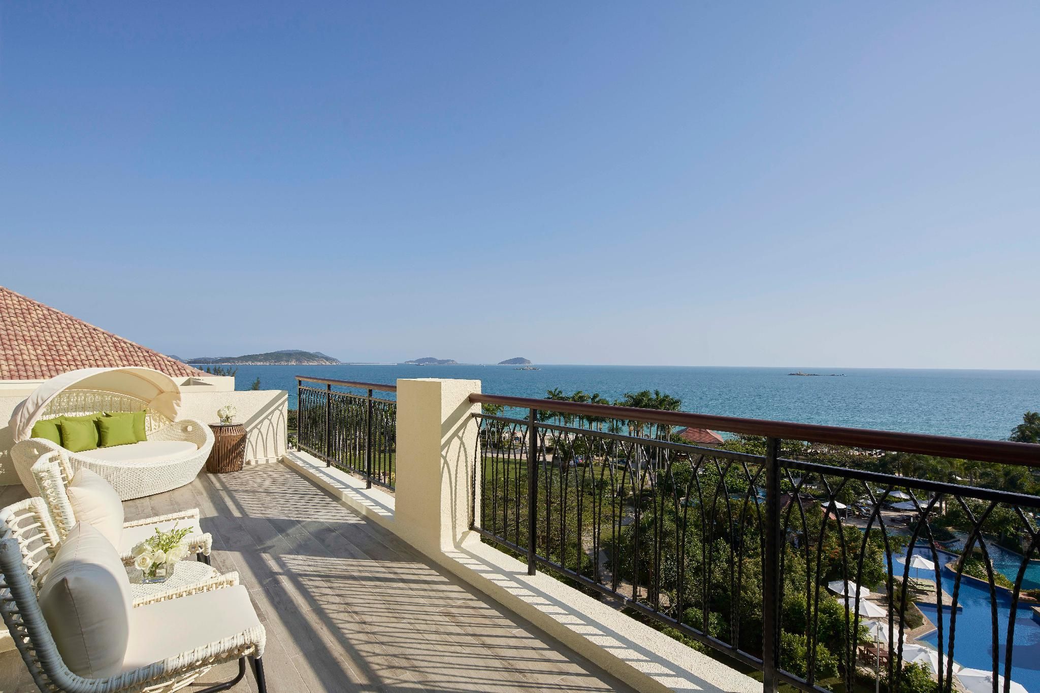 presidential suite, presidential suite, 1 king, oceanfront, balcony