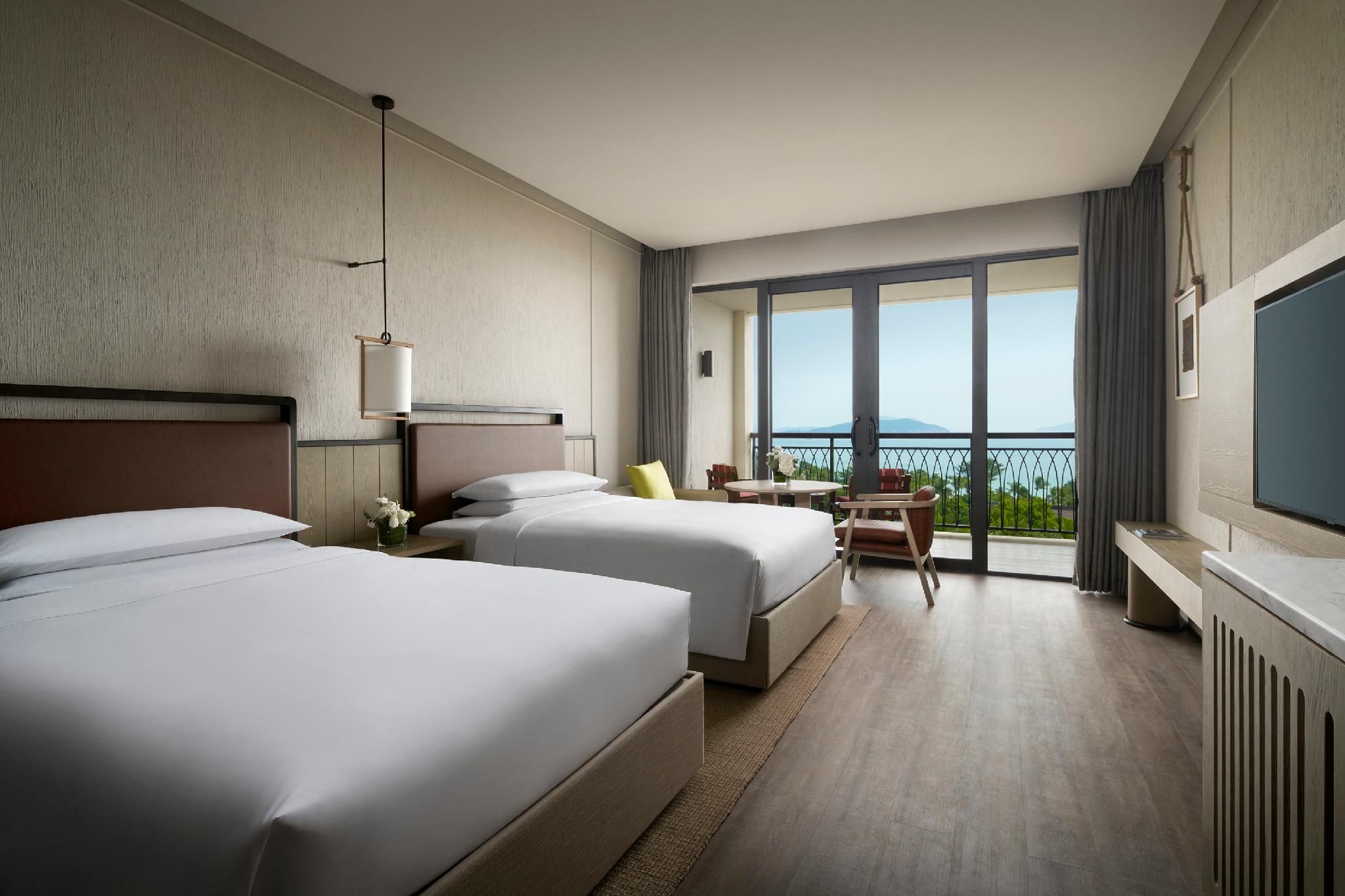 Deluxe Ocean View Room, Guest room, 2 Double, Ocean view, Balcony