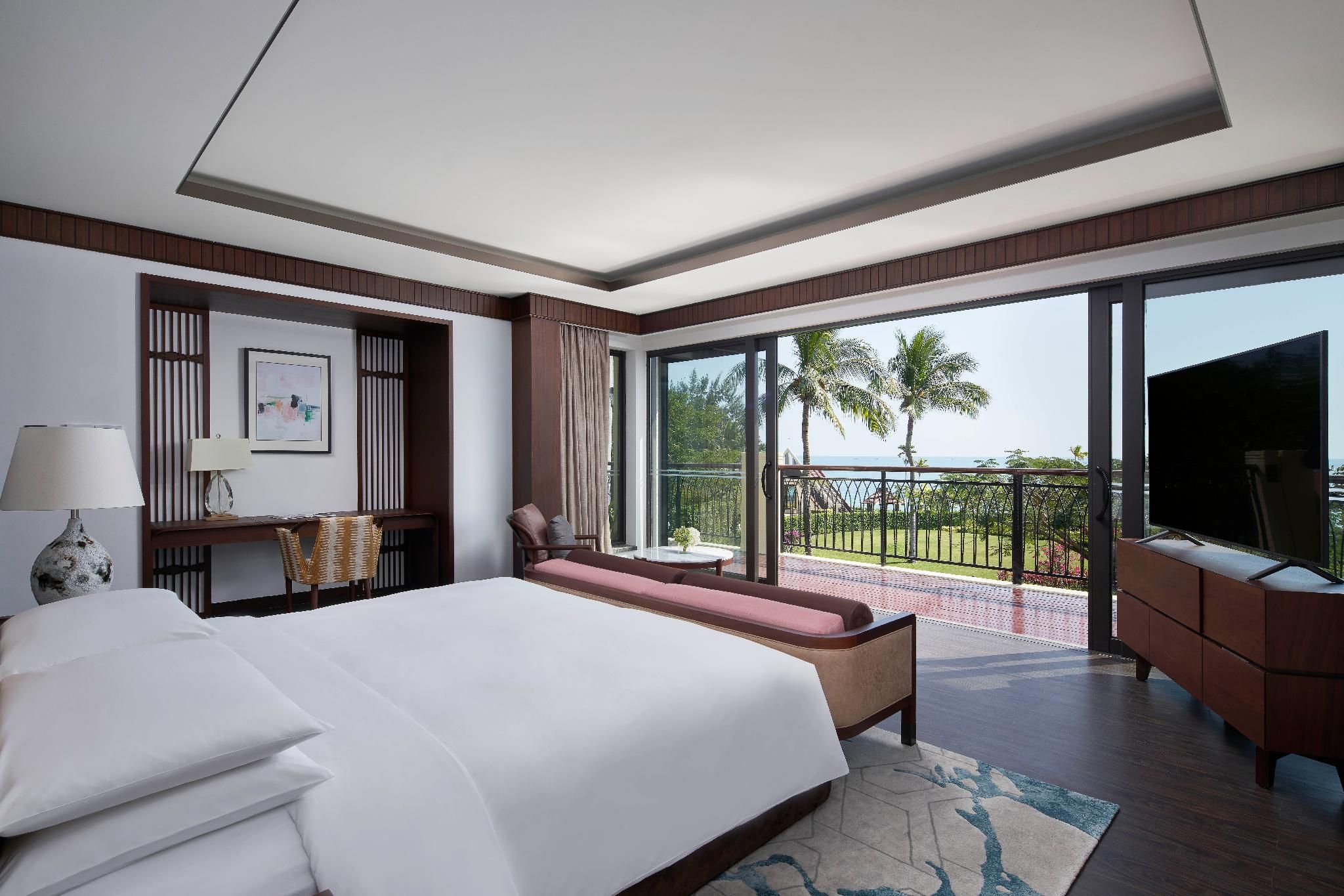 Villa Panorama, 3 Bedroom Villa, Bedroom 1: 1 King, Bedroom 2: 1 King, Bedroom 3: 2 Twin
