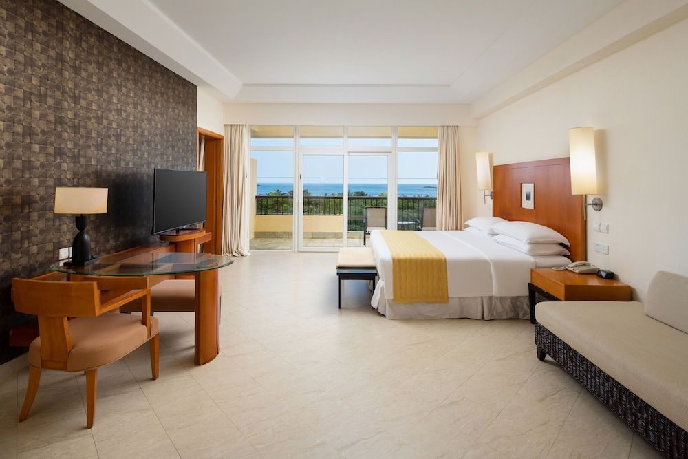 Sea View Suite