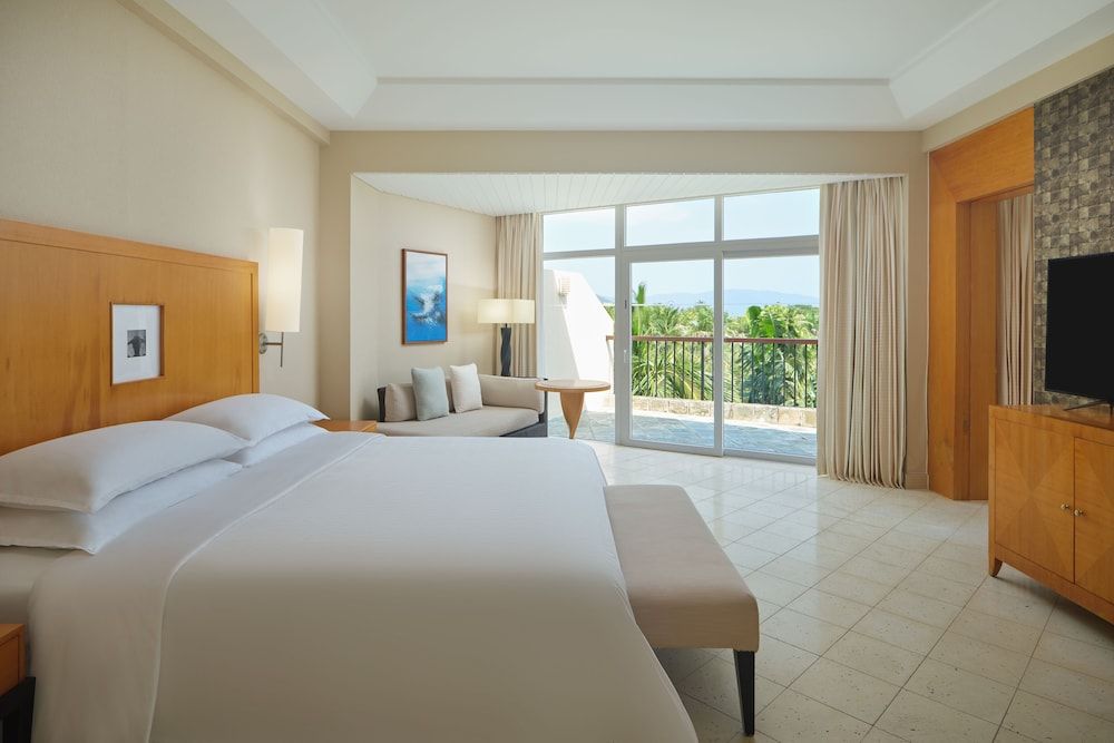 Family Fun Garden Suite