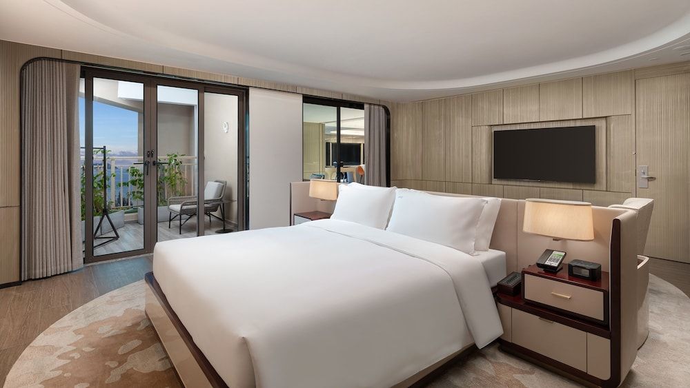 Suite, 1 Bedroom, Ocean View (Top Floor)